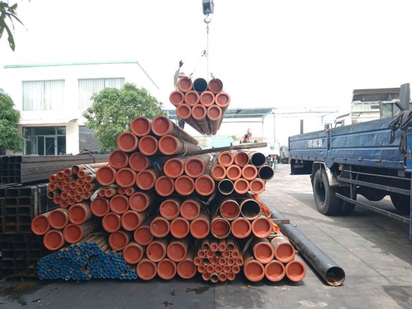 thép ống đúc dn25