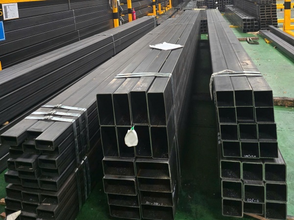 thép hộp 100x300